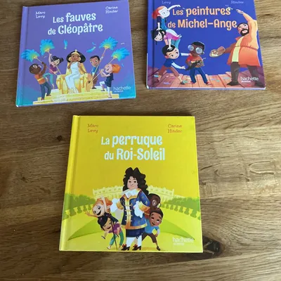 3 livres collection le club des aventuriers du soir